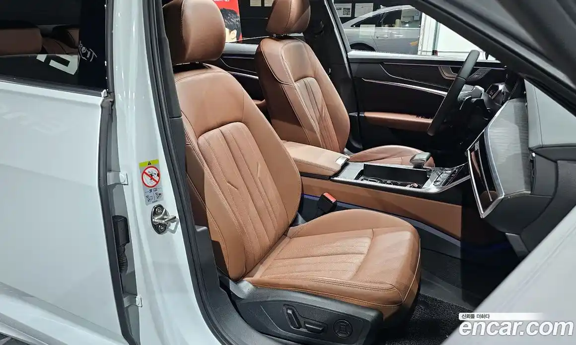 Audi A6 2023 2.0 Автомат в Москве № 212300, фото 10