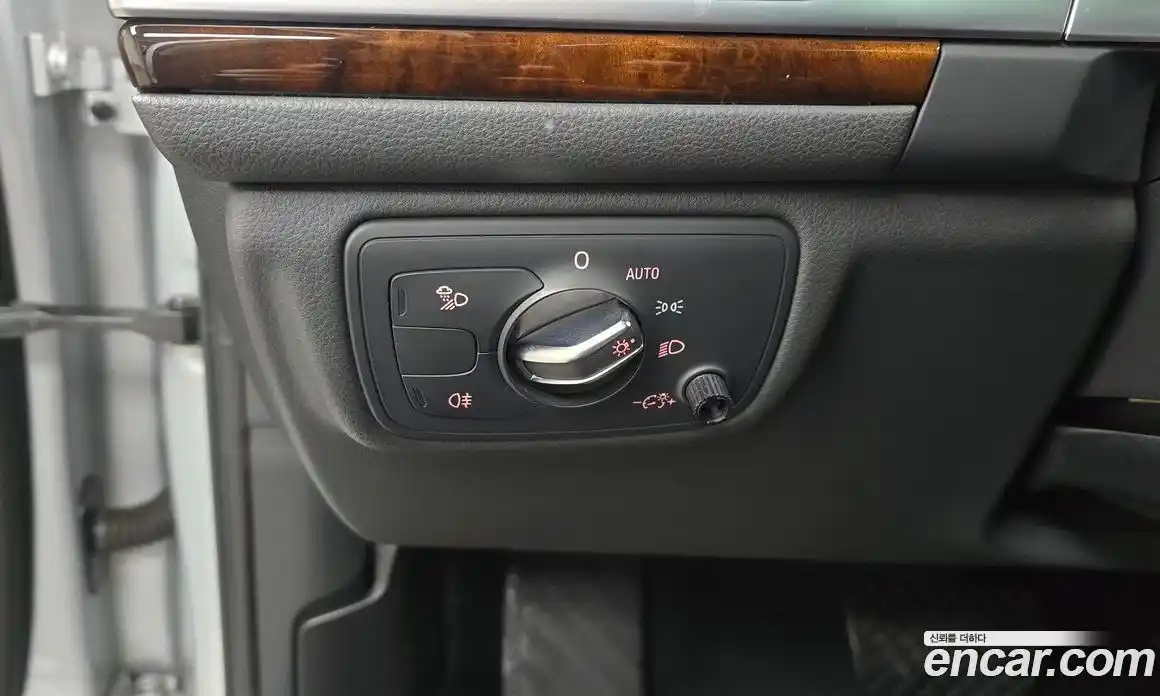 Audi A6 2015 2.0 Автомат в Москве № 212552, фото 12