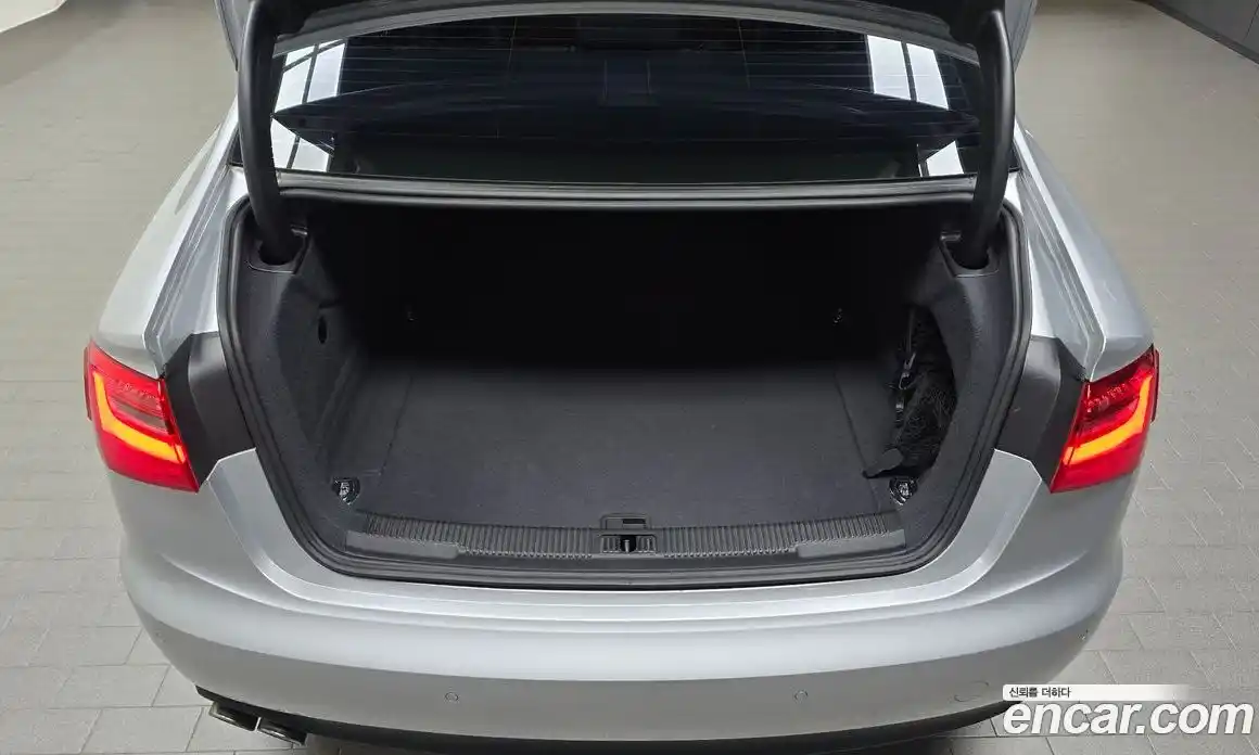 Audi A6 2015 2.0 Автомат в Москве № 212552, фото 15