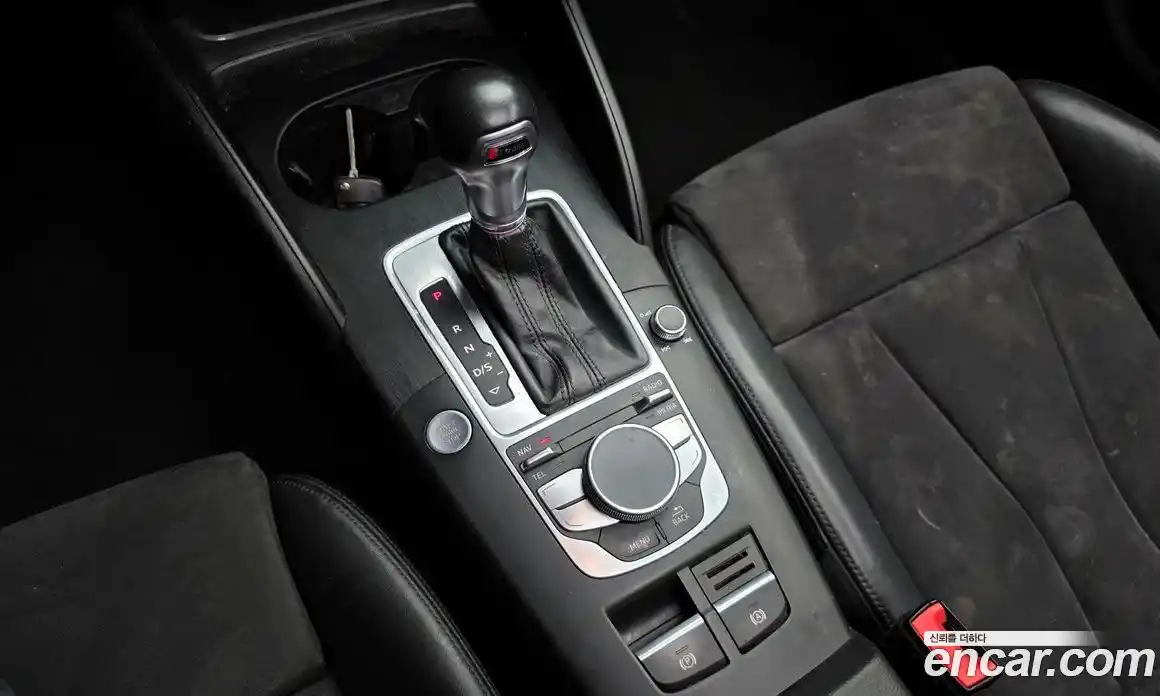 Audi A3 2015 2.0 Автомат в Москве № 212651, фото 13