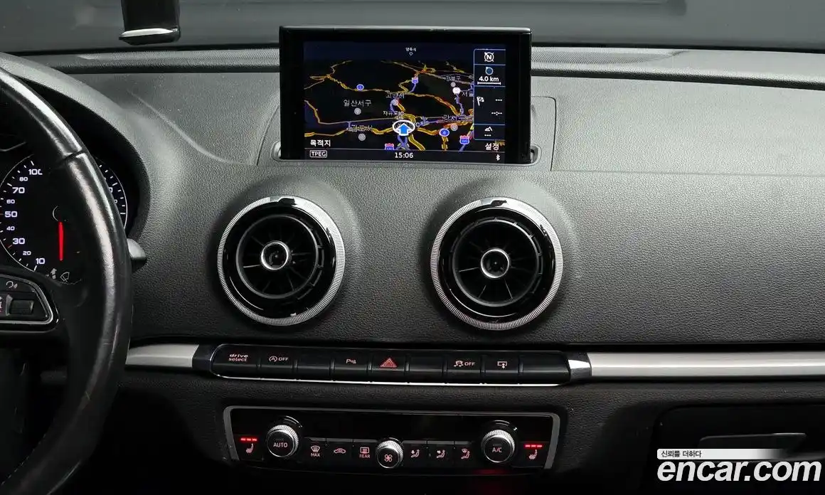 Audi A3 2015 2.0 Автомат в Москве № 212651, фото 14