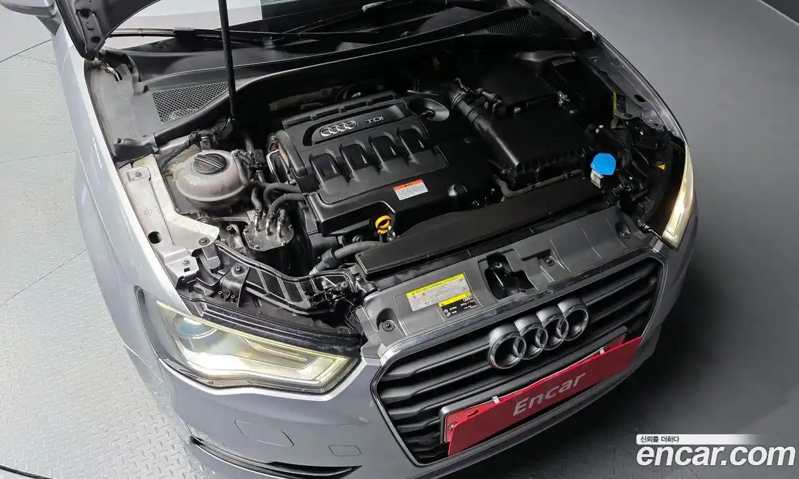 Audi A3 2015 2.0 Автомат в Москве № 212651, фото 5