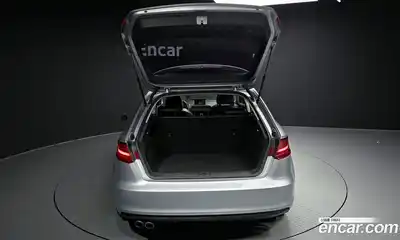 Audi A3 2015 2.0 Автомат в Москве № 212651, миниатюра 9