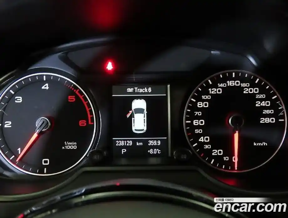 Audi Q5 2015 2.0 Автомат в Москве № 212743, фото 9