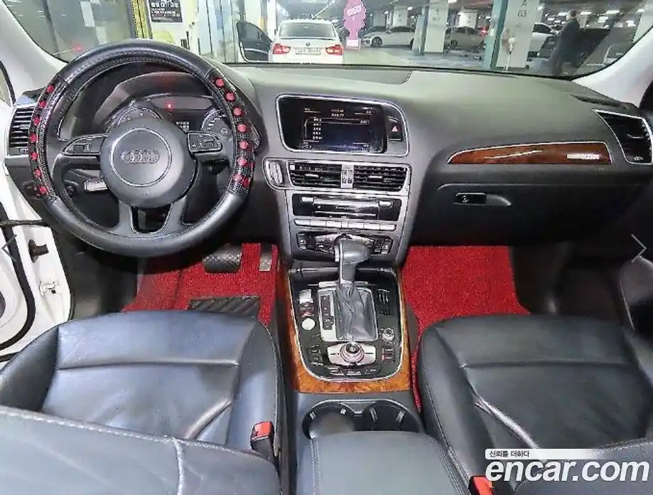 Audi Q5 2015 2.0 Автомат в Москве № 212743, фото 10