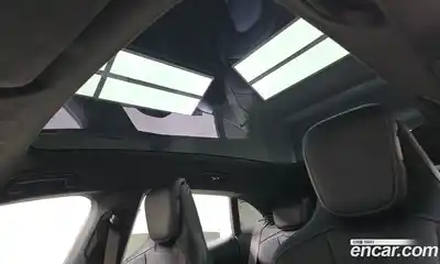 Porsche Taycan 2025 0.1 Автомат в Москве № 213082, миниатюра 4