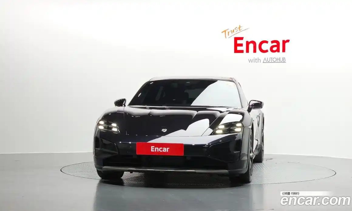 Porsche Taycan 2025 0.1 Автомат в Москве № 213082, фото 6