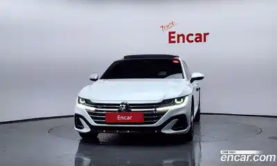 Volkswagen Arteon 2022 2.0 Автомат в Москве № 214902, миниатюра 3