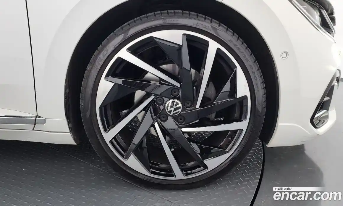 Volkswagen Arteon 2022 2.0 Автомат в Москве № 214902, фото 5