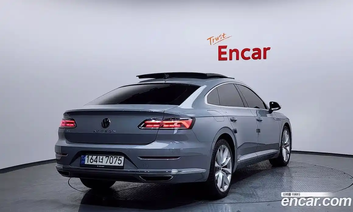 Volkswagen Arteon 2022 2.0 Автомат в Москве № 215109, фото 10