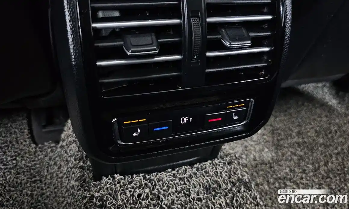 Volkswagen Passat 2018 2.0 Автомат в Москве № 215142, фото 15