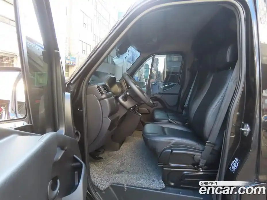 Renault Master 2022 2.3 Механическая в Москве № 227243, фото 6