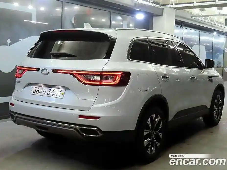 Renault QM6 2023 2.0 Автомат в Москве № 227375, фото 4