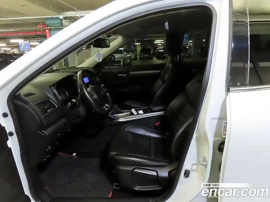 Renault QM6 2023 2.0 Автомат в Москве № 227375, фото 6