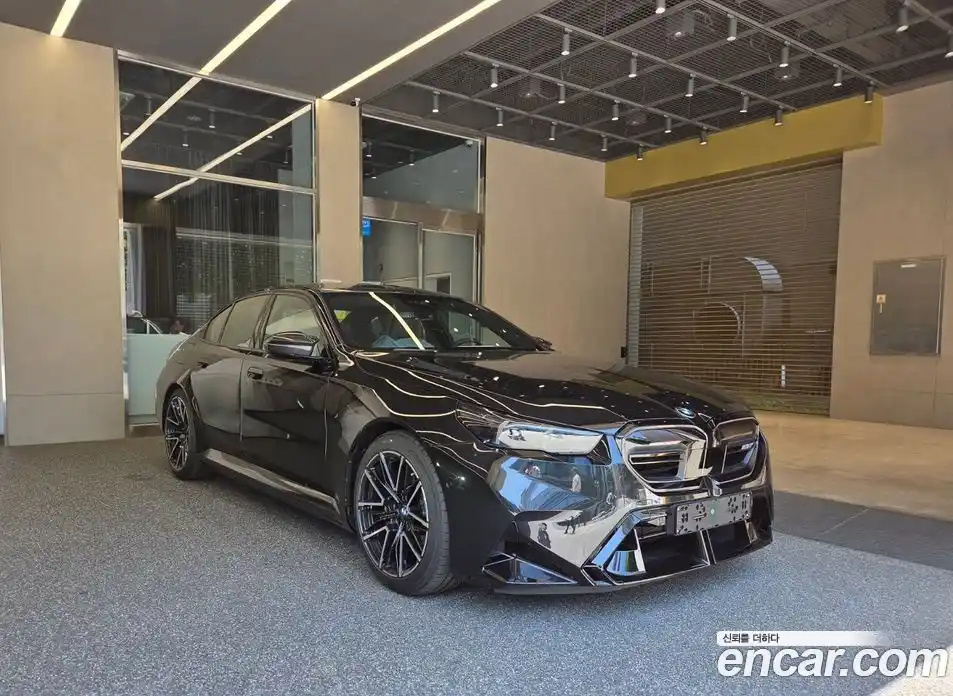 BMW M5 2025 4.4 Автомат в Москве № 227734, фото 8