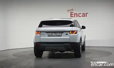 Land Rover Range-Rover Evoque 2017 2.0 Автомат в Москве № 228106, миниатюра 2
