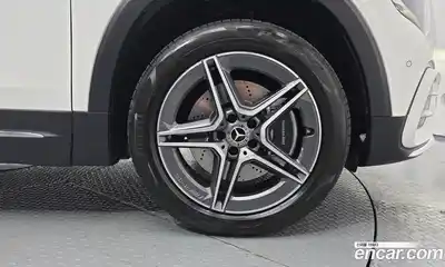 Mercedes-Benz GLB-Class 2025 2.0 Автомат в Москве № 229431, миниатюра 2