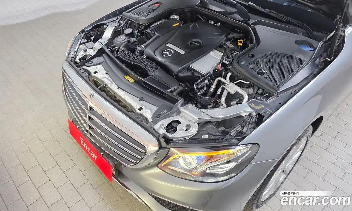 Mercedes-Benz E-Class 2019 2.0 Автомат в Москве № 229651, фото 20