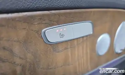 Mercedes-Benz E-Class 2019 2.0 Автомат в Москве № 229651, миниатюра 10