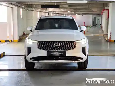 Volvo XC90 2026 2.0 Автомат в Москве № 230748, миниатюра 3