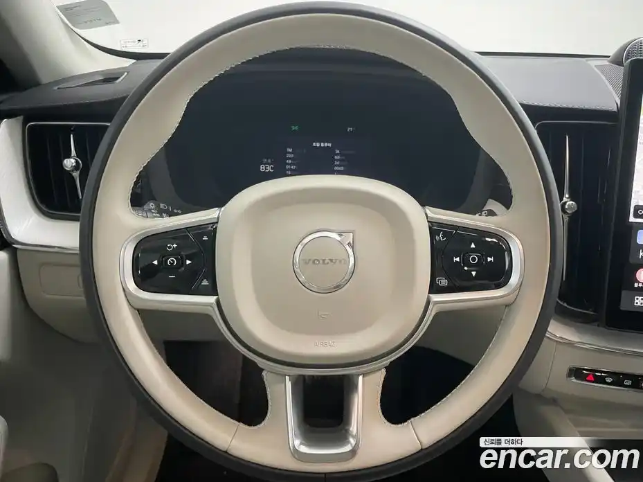 Volvo XC60 2026 2.0 Автомат в Москве № 230761, фото 17