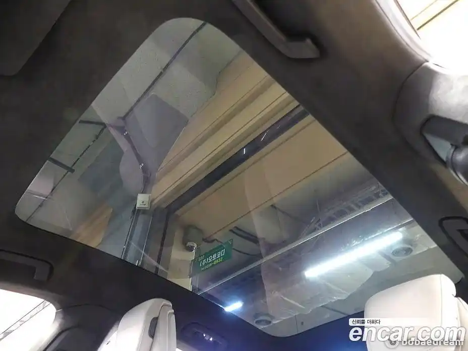 Porsche Taycan 2021 Автомат в Москве № 231041, фото 17