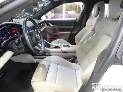 Porsche Taycan 2021 Автомат в Москве № 231041, миниатюра 6