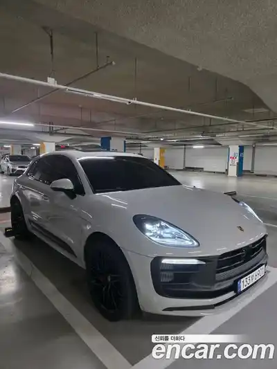 Porsche Macan, 2023