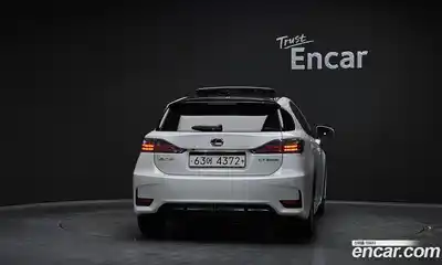 Lexus CT200h 2015 1.8 Автомат в Москве № 231983, миниатюра 8