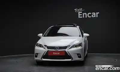 Lexus CT200h 2015 1.8 Автомат в Москве № 231983, миниатюра 9