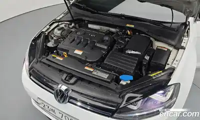 Volkswagen Golf, 2015