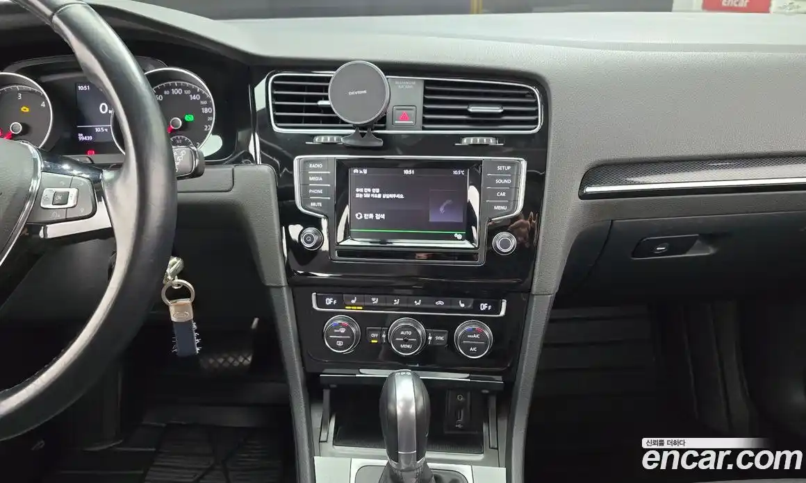 Volkswagen Golf 2015 2.0 Автомат в Москве № 232199, фото 15