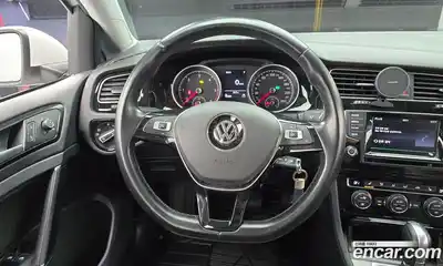 Volkswagen Golf 2015 2.0 Автомат в Москве № 232199, миниатюра 5