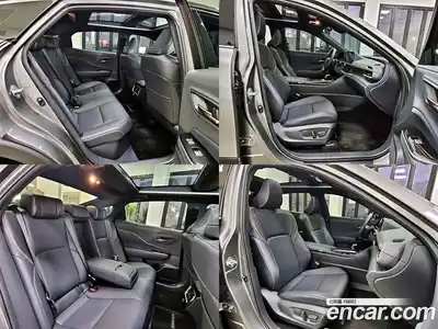 Toyota Crown 2025 2.5 Автомат в Москве № 232834, миниатюра 10