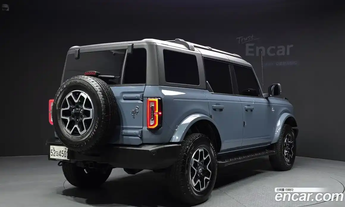 Ford Bronco 2023 2.7 Автомат в Москве № 233113, фото 4