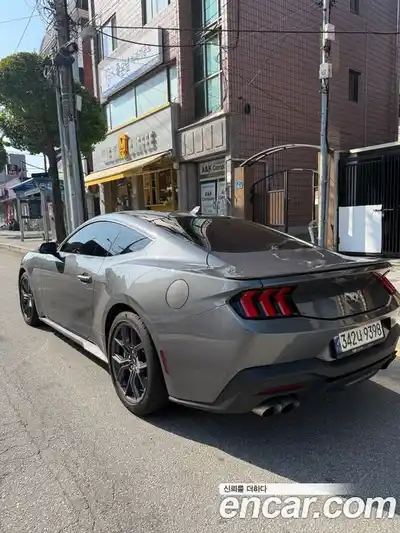 Ford Mustang 2024 2.3 Автомат в Москве № 233196, миниатюра 8
