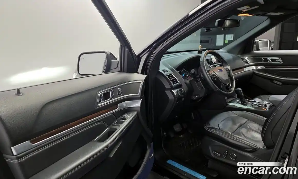 Ford Explorer 2017 2.3 Автомат в Москве № 233304, фото 11