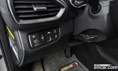 Hyundai Santa Fe 2020 2.2 Автомат в Москве № 2405, миниатюра 9