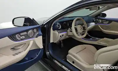 Mercedes-Benz E-Class 2021 3.0 Автомат в Москве № 243840, миниатюра 11