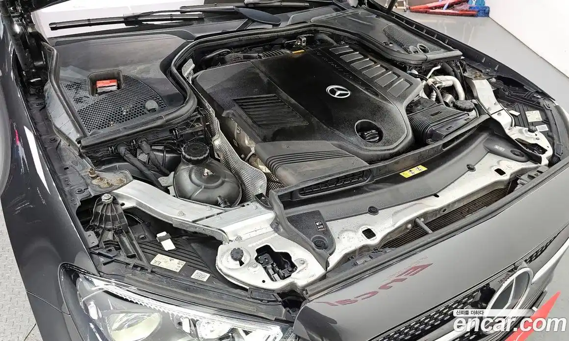 Mercedes-Benz E-Class 2021 3.0 Автомат в Москве № 243840, фото 15