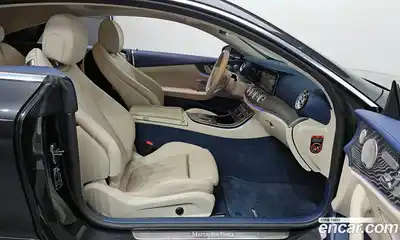 Mercedes-Benz E-Class 2021 3.0 Автомат в Москве № 243840, миниатюра 3
