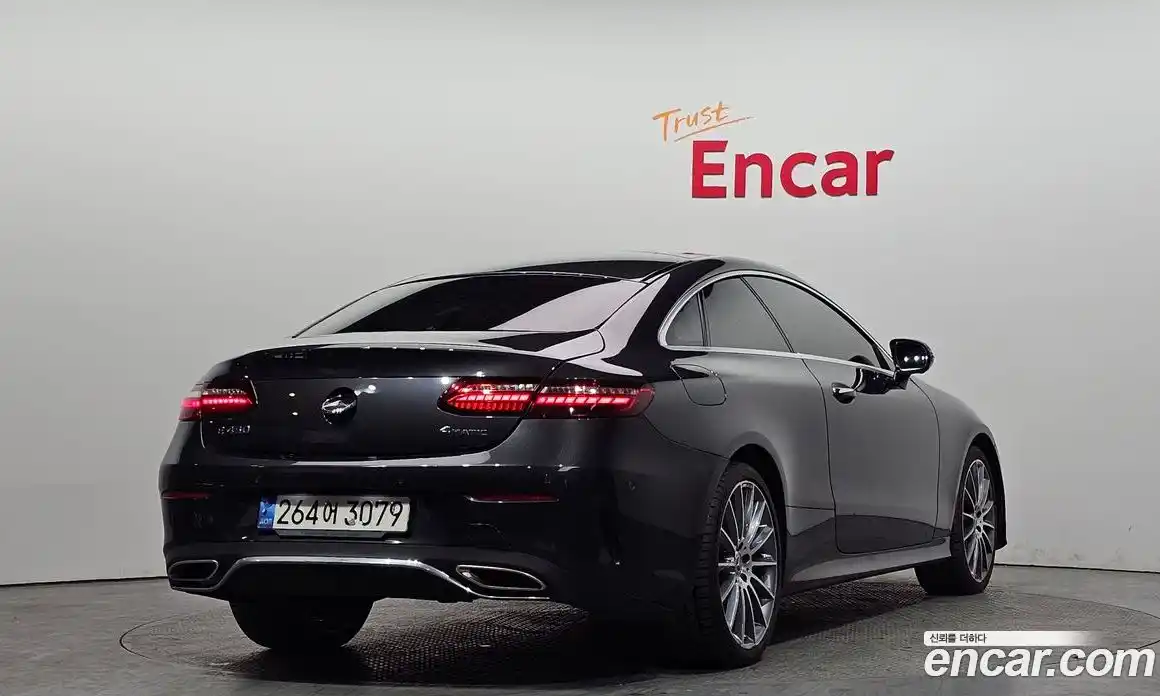 Mercedes-Benz E-Class 2021 3.0 Автомат в Москве № 243840, фото 10