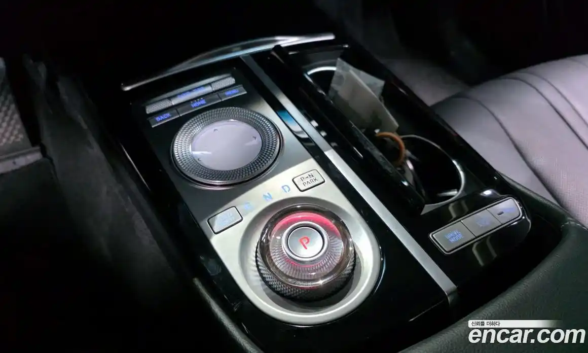 Genesis G80 2022 2.5 Автомат в Москве № 24767, фото 9