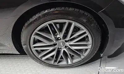 Genesis G70 2018 2.0 Автомат в Москве № 25275, миниатюра 2