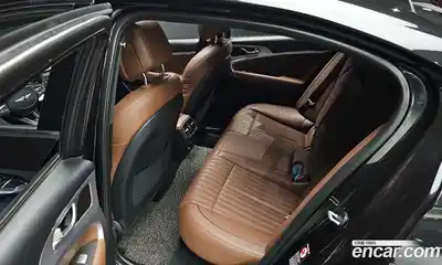 Genesis G70 2018 2.0 Автомат в Москве № 25275, миниатюра 5