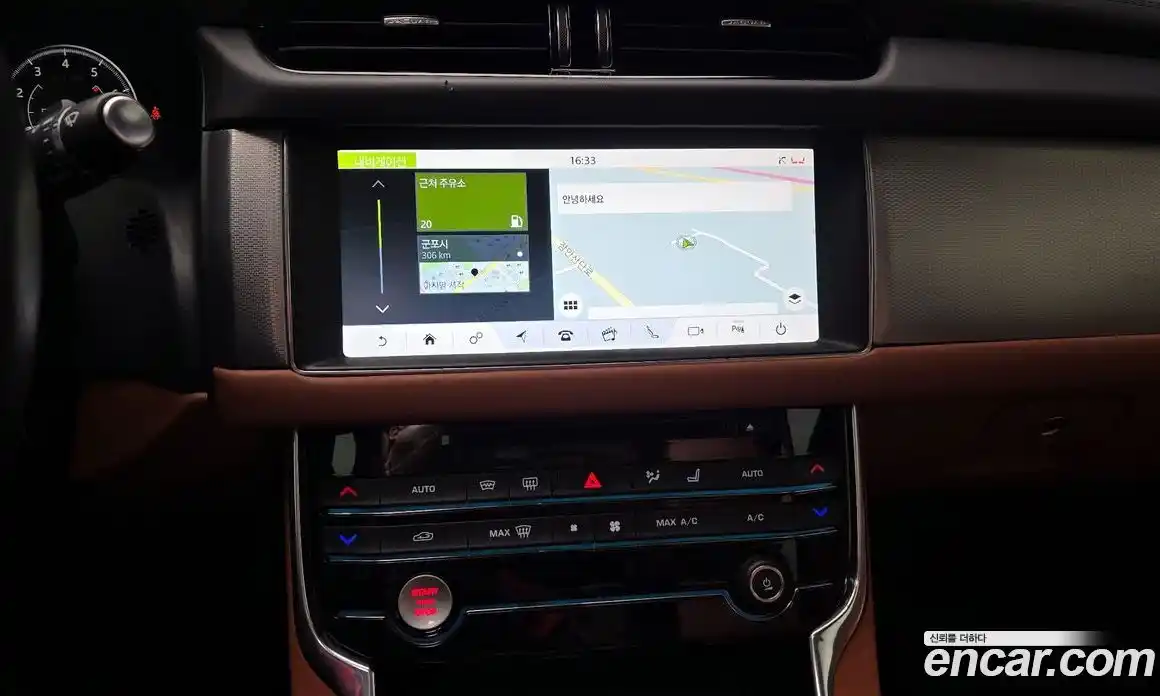 Jaguar XF 2016 2.0 Автомат в Москве № 256091, фото 16