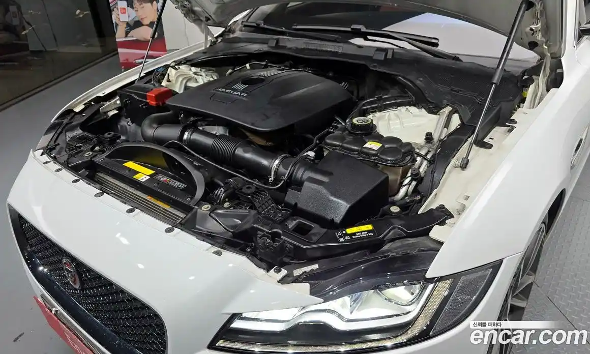 Jaguar XF 2016 2.0 Автомат в Москве № 256091, фото 6