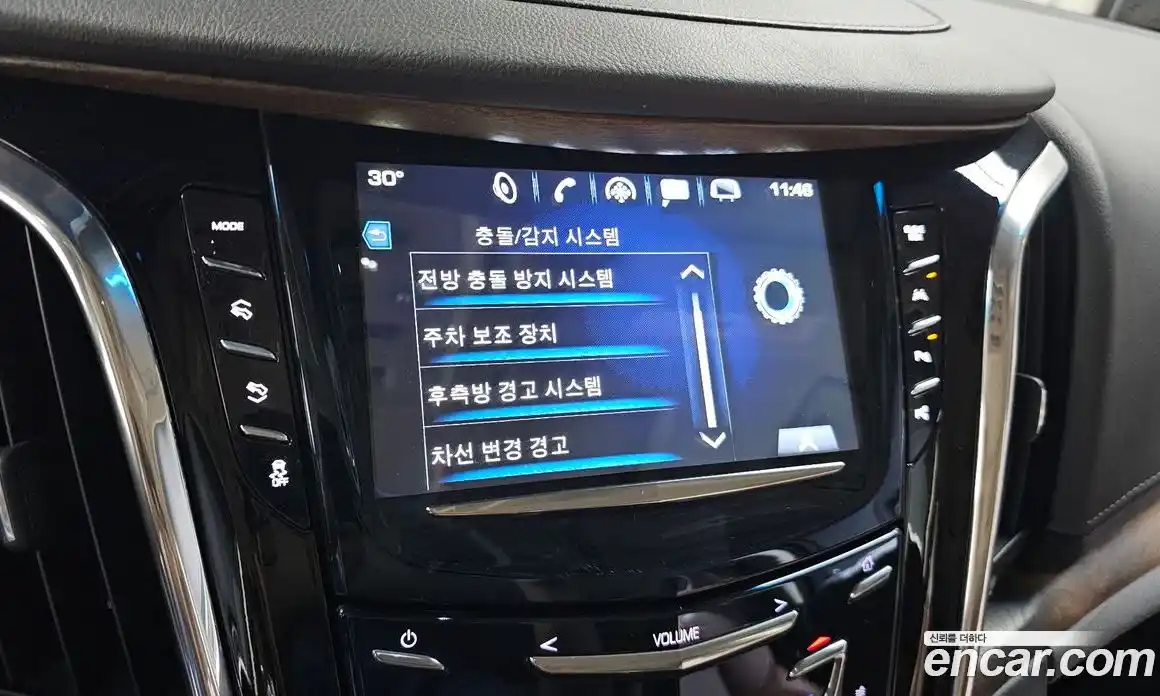 Cadillac Escalade 2018 6.2 Автомат в Москве № 256431, фото 15