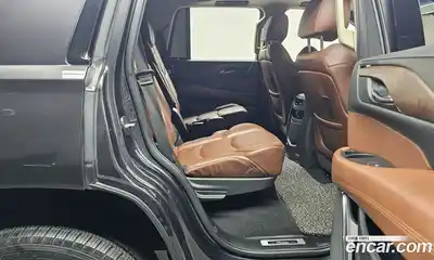 Cadillac Escalade 2018 6.2 Автомат в Москве № 256431, миниатюра 2