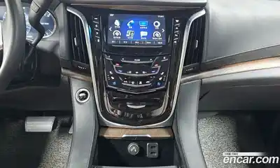 Cadillac Escalade 2018 6.2 Автомат в Москве № 256431, миниатюра 4